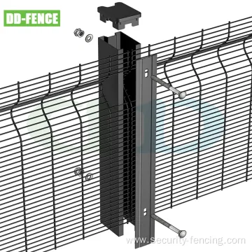 High Quality Hot Dipped Galvanized Security Fence